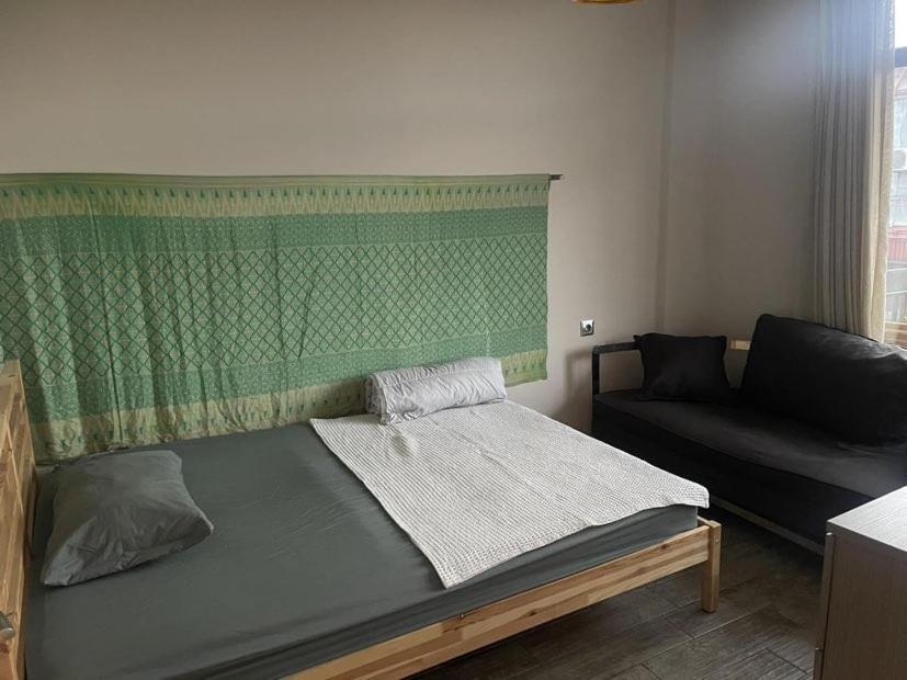 Great View Apartment Near Piazza Batumi Exterior photo